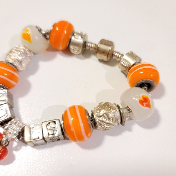 University of Tennessee Vols charm bracelet. 7" - Picture 5 of 8